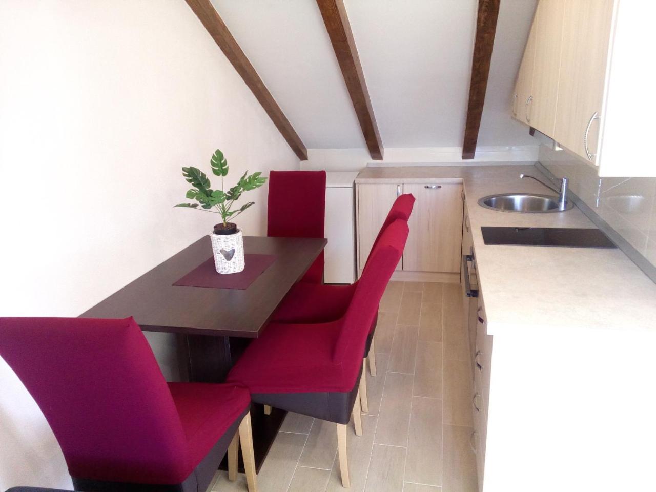 Holiday Apartments Maslina Paho Babino Polje Luaran gambar
