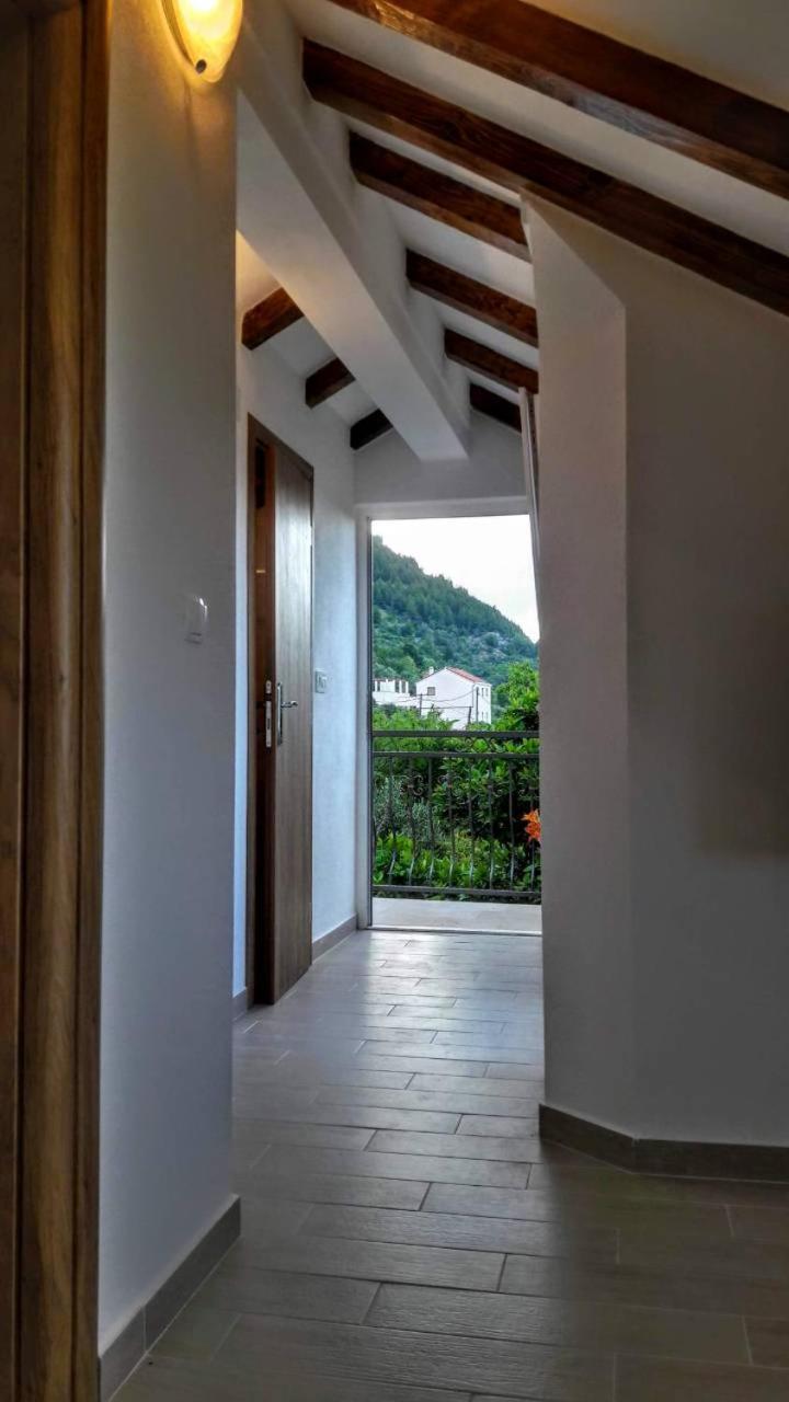 Holiday Apartments Maslina Paho Babino Polje Luaran gambar