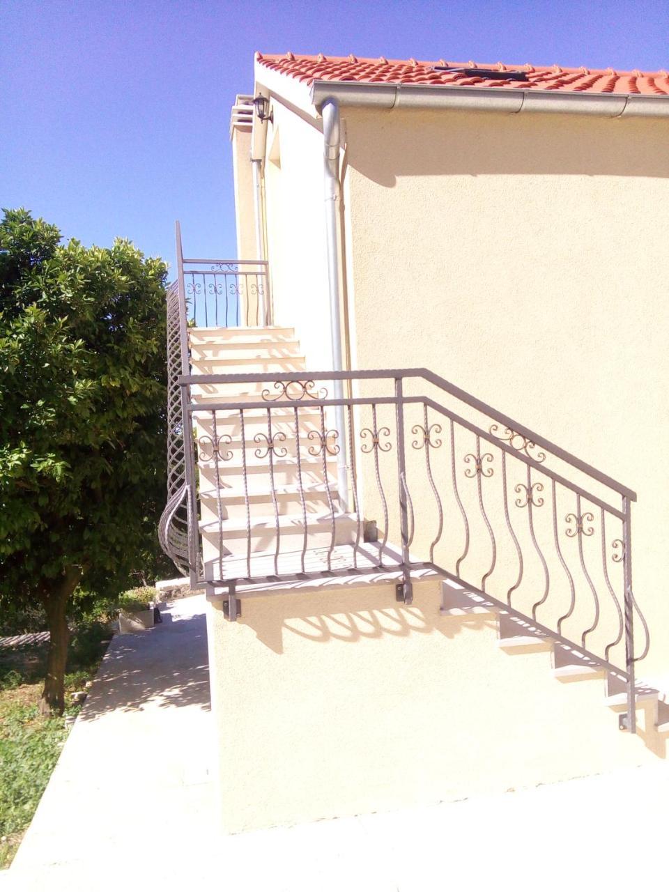 Holiday Apartments Maslina Paho Babino Polje Luaran gambar